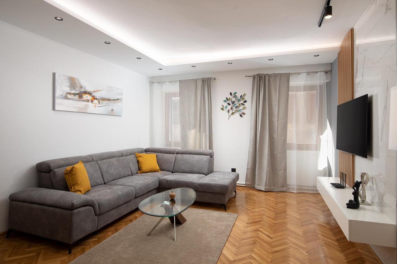 PUY Sena Luxury Apartments מראה חיצוני תמונה